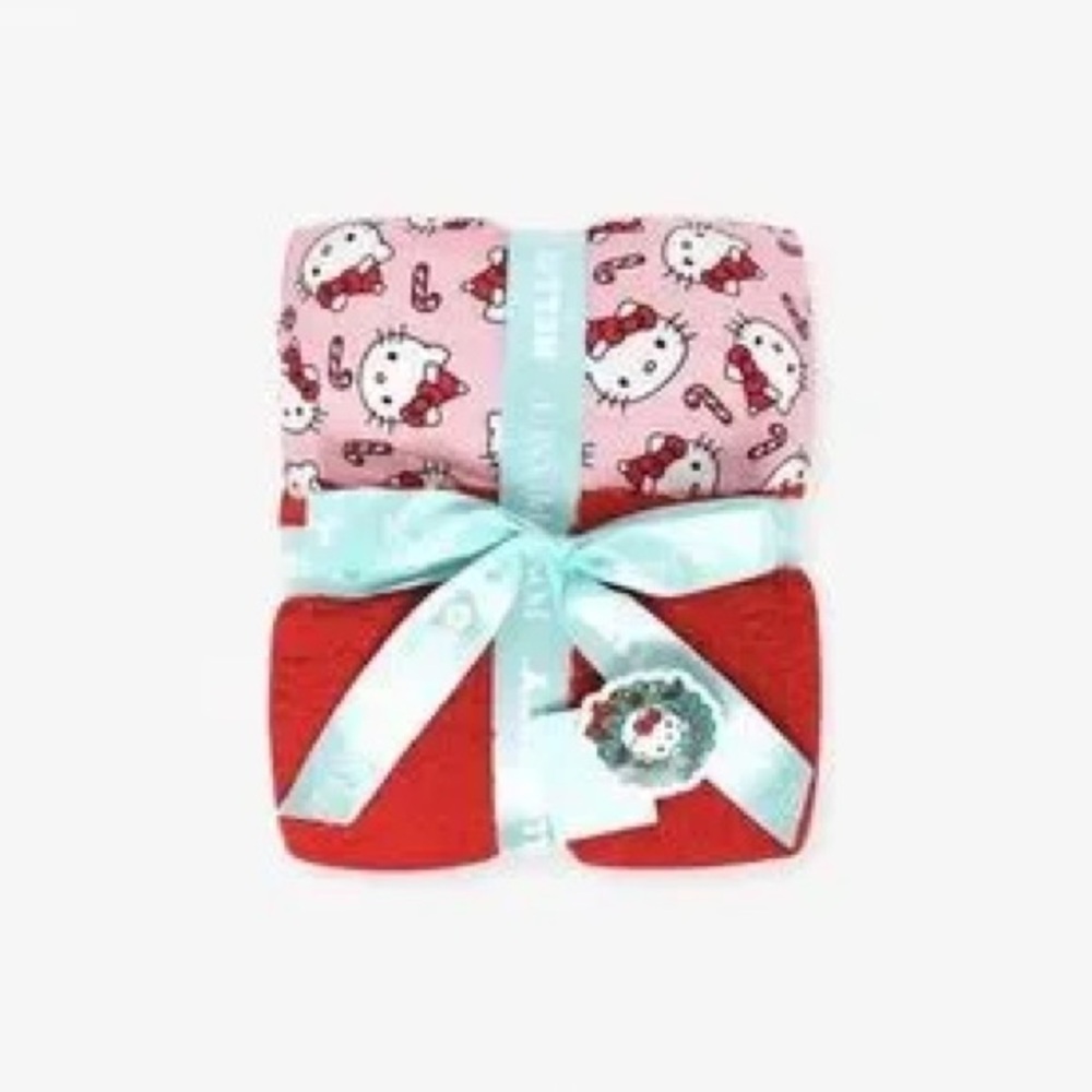 POSH PEANUT X HELLO KITTY SANRIO CHRISTMAS CANDY CANE GLITTER PLUSH BLANKET